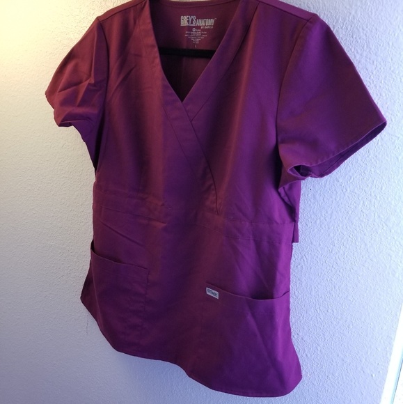 NWOT Grey's Anatomy 3 Pockets Mock Wrap Scrub Top - Picture 2 of 5